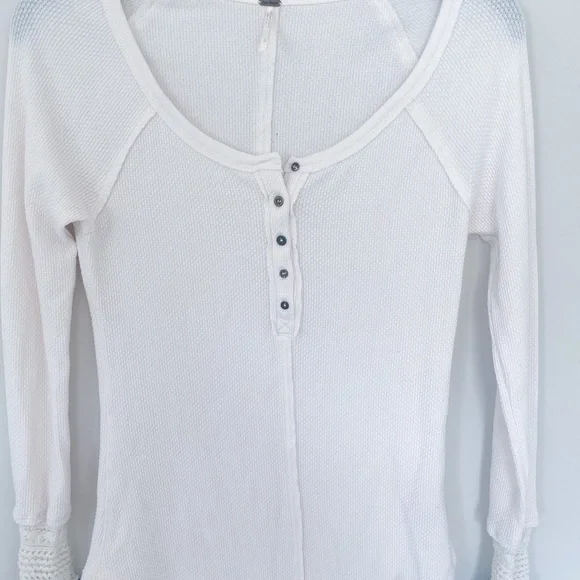 Free People Newbie Alpine ski lodge Henley top S - Picture 9 of 16